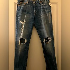 NWT GAP relaxed boyfriend fit jean, no stretch size 25